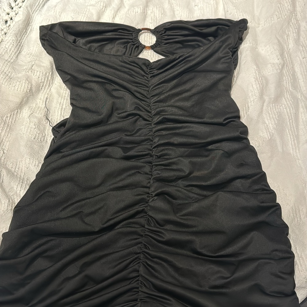 Dresse - Picture 3 of 3